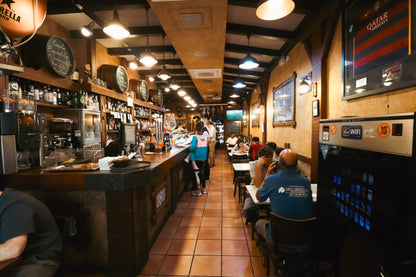 Commensali extra che scelgono alla carta (paga 3€ a testa di deposito)